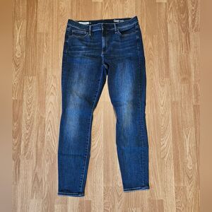 GAP Women's Dark Blue Skinny Jeans Size 32R